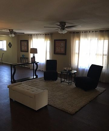 3rd image of 12614 Maple Park Dr