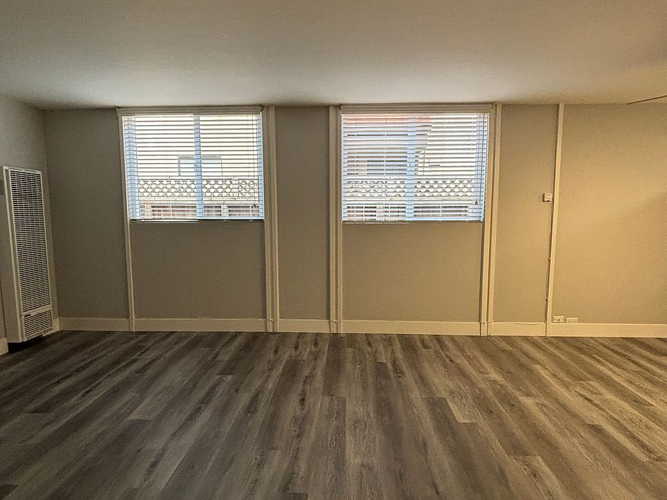 1st image of 743 El Camino Real #3