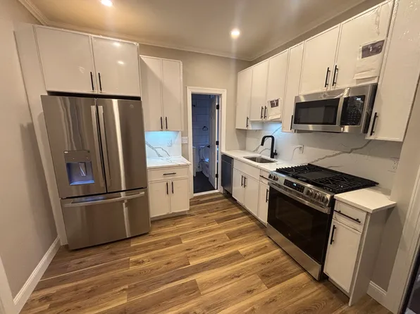 (undisclosed Address), Jersey City, NJ 07306