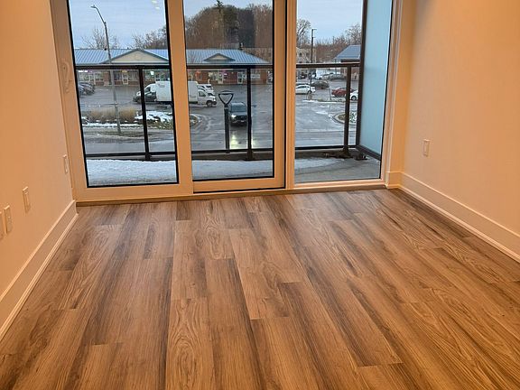 3rd image of 575 Conklin Rd #219