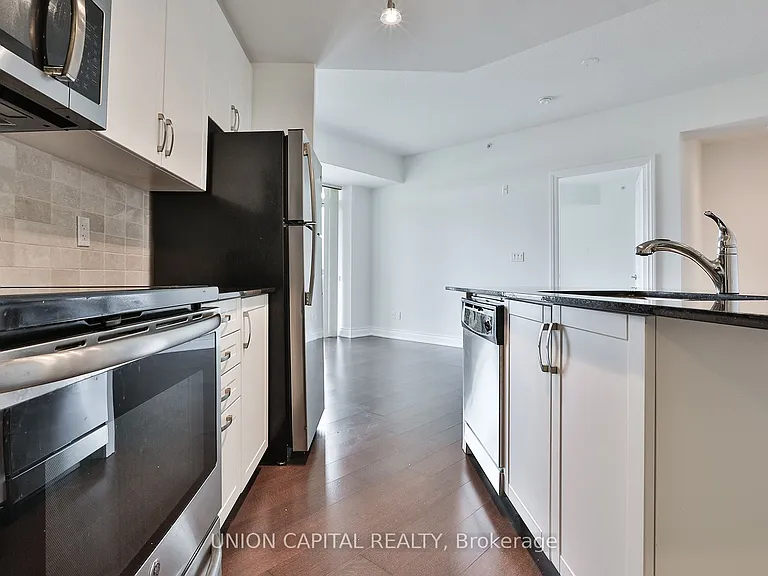 68 Main St N #511 — Photo 5
