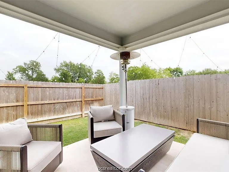 918 Fork Ct — Photo 21