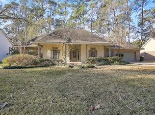 7004 Longvue Dr, Mandeville, LA 70448