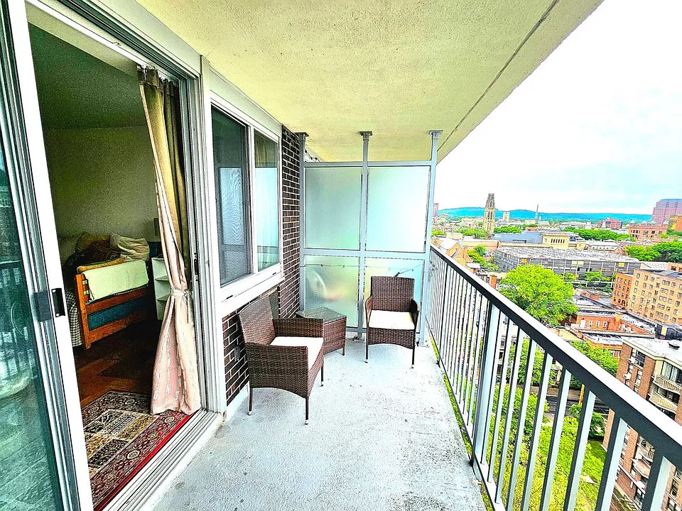 100 York St #17K