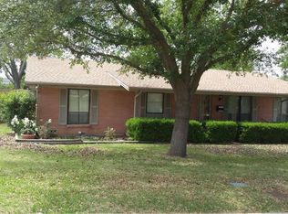 3225 Durango Rd, Fort Worth, TX 76116