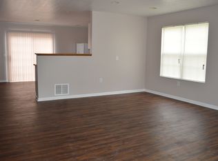6489 Crab Apple Dr, Canal Winchester, OH 43110
