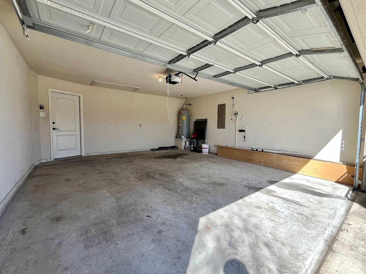 921 Raleigh Path Rd., Denton TX 76208 — Photo 4
