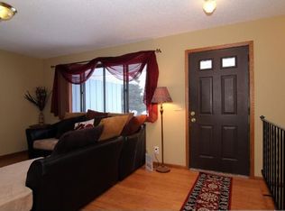 7594 Jasmine Ave S, Cottage Grove, MN 55016