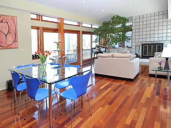 5th image of 10 Dogwood Ln