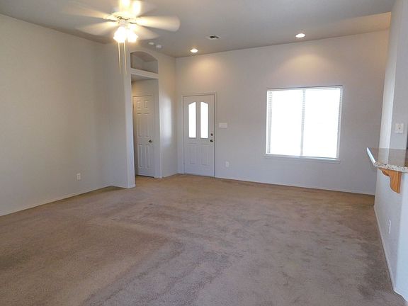 3rd image of 10638 E 38th Pl