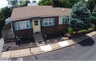 18 9th Ave, Wilmington, DE 19805