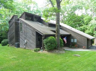 87 Stacy Dr, Binghamton, NY 13905