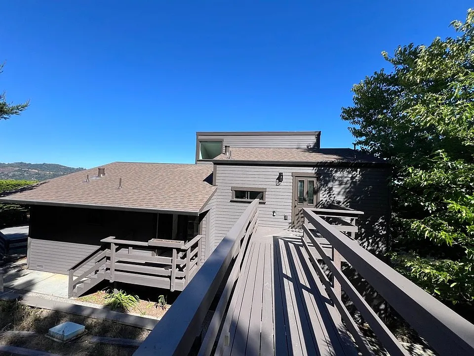 620 Amaranth Blvd
