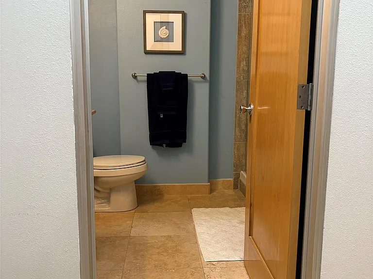 9420 Seawall Blvd #605 — Photo 10