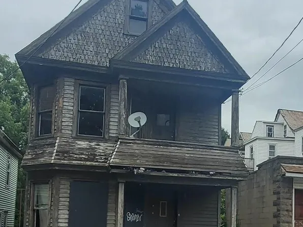 633 Lang Street, Schenectady, NY 12308