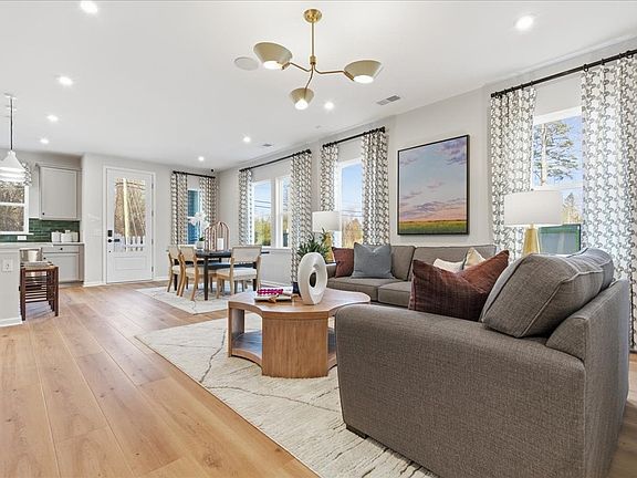 Seamlessly Blended Spaces