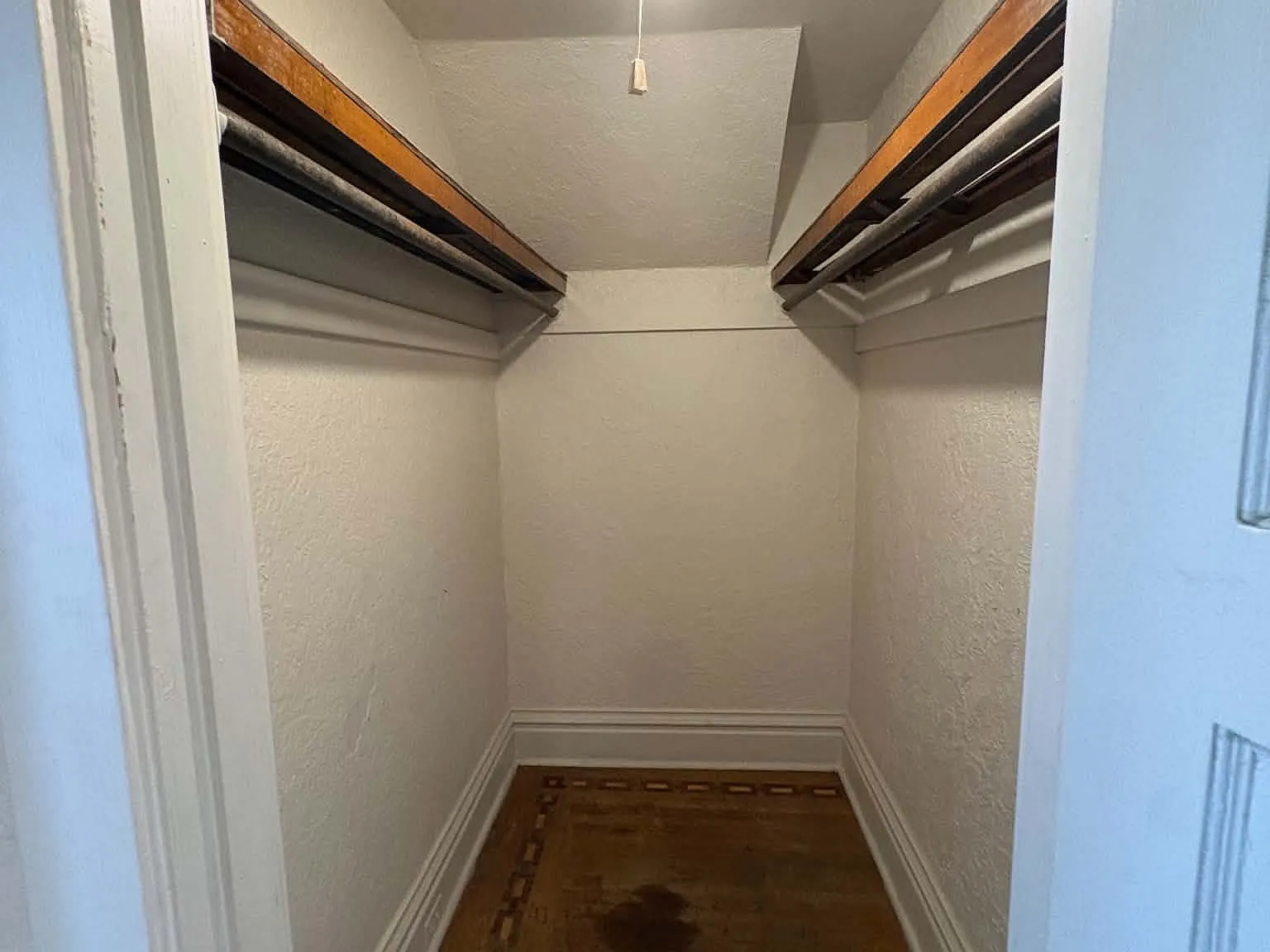 1 bed, 1500 sqft, $750 — Photo 4