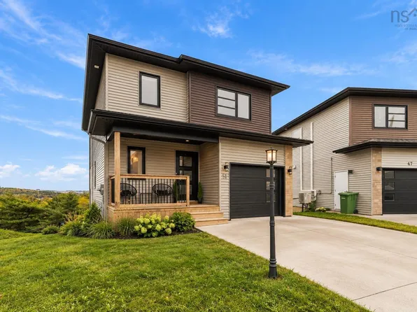 51 Sienna Ct, Timberlea, NS B3T 0E3