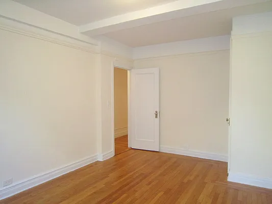 Rented by City Connections Realty | media 33