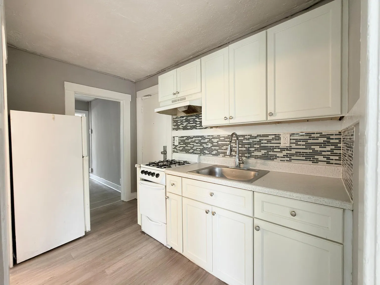 710 Palm St — Photo 2