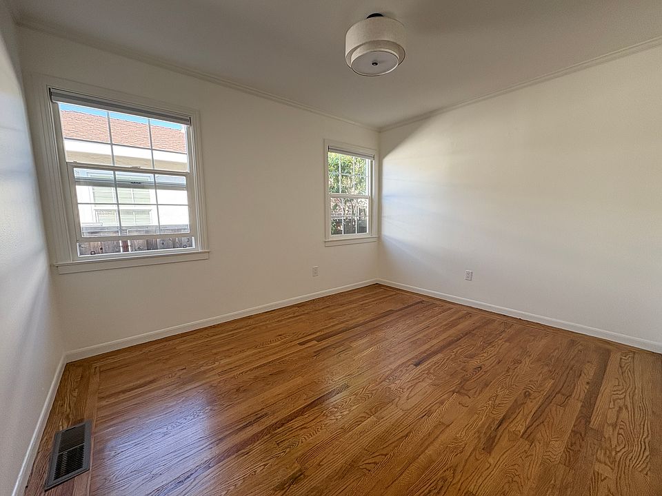 1st image of 217 Cupertino Way