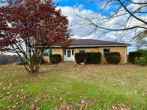119 Pine Run Church Rd, Apollo, PA 15613