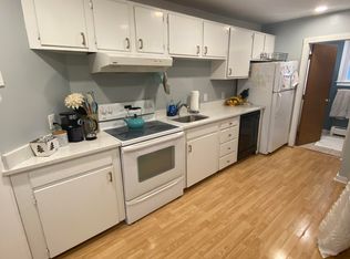 6 Ropewalk Ct APT 2, Plymouth, MA 02360