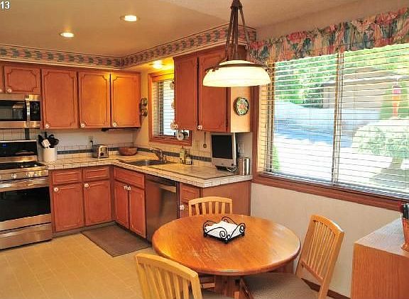 5th image of 6995 SW Ashdale Dr