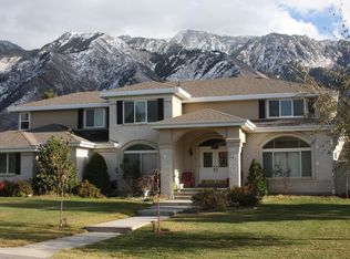 1 S Snowstar Ln, Sandy, UT 84092