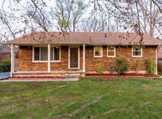 2445 Meadowbrook Rd NW, Roanoke, VA 24017