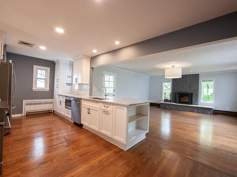 30 Chestnut Hill Pl — Photo 5