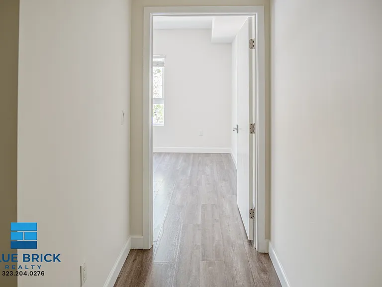 4305 Laurel Canyon Blvd #202A — Photo 7