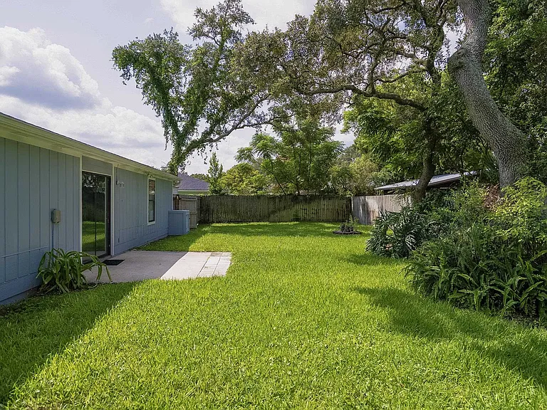 140 Bonita Rd — Photo 5