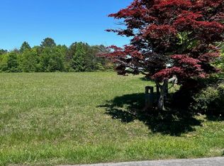 1232 Jackson Dr, Madisonville, TN 37354