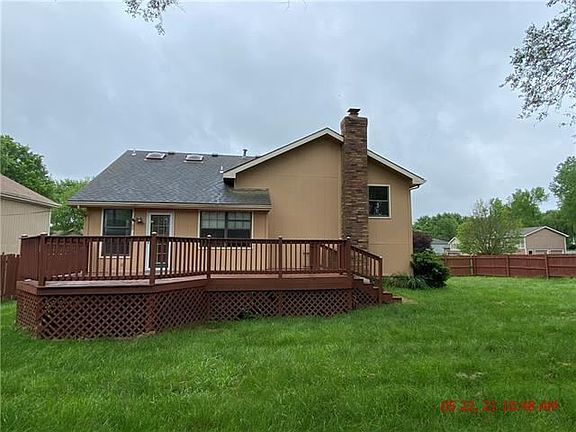 4th image of 408 Brookwood St