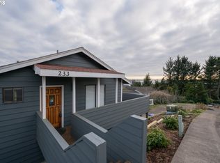 233 SE View Dr, Newport, OR 97365