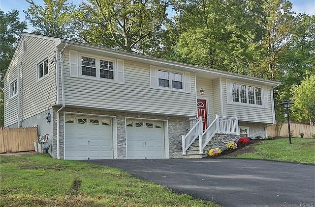 1st image of 36 Adams Ct