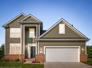 141 Copper Rdg, Commerce Township, MI 48390