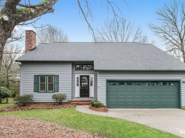 1702 Plateau Ct, High Point, NC 27265