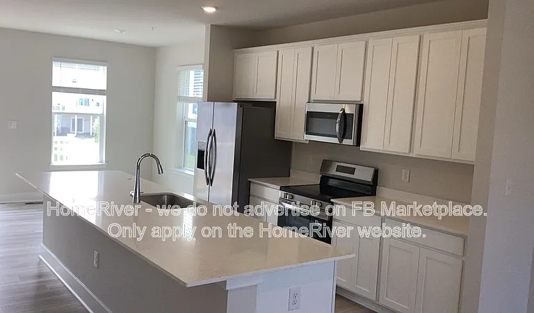 1419 Lake Geneva Dr — Photo 17