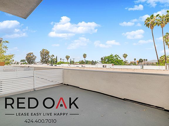 4th image of 11405 Chandler Blvd #308