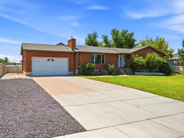 2513 W 1300 N, Clinton, UT 84015