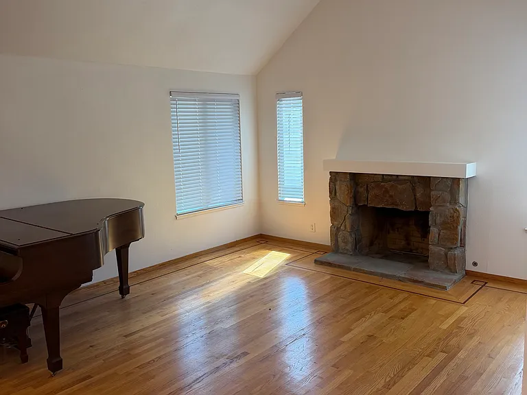 74 Delegado Ct — Photo 6