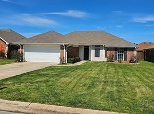 119 Cedar Spring Cir, Pearl, MS 39208