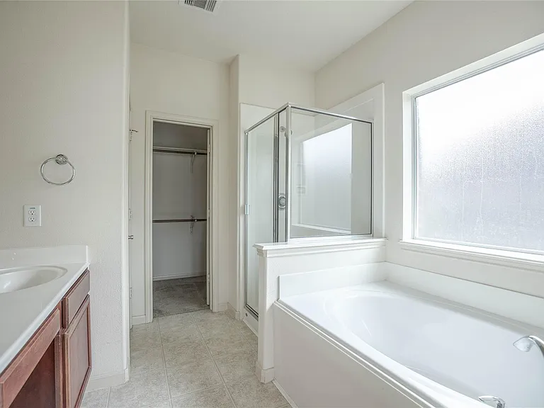 22714 Pantego Ln — Photo 14