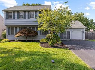 114 Harding Ave S, Liverpool, NY 13088