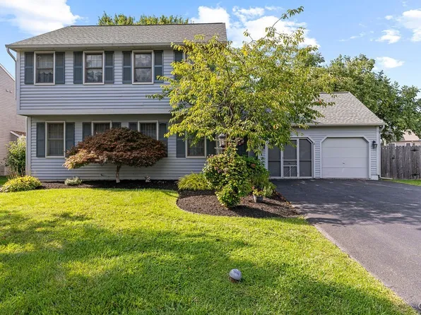 114 Harding Ave S, Liverpool, NY 13088