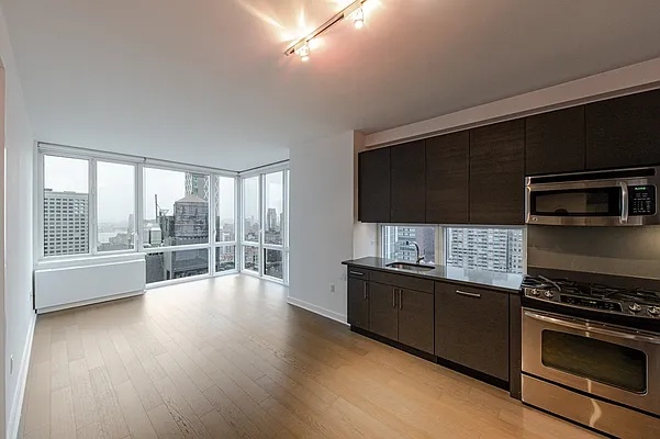 Rented by Bozzuto Management | media 38