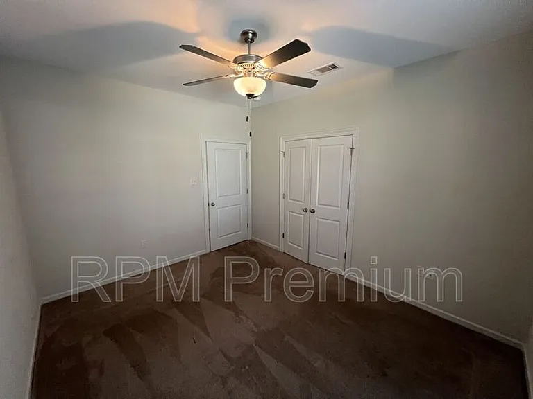8614 Forestwood Ave — Photo 29