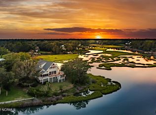 1259 Mallard Bay Rd, Hampstead, NC 28443